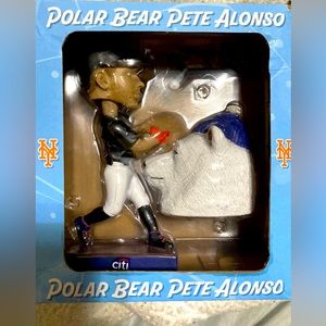 NY Mets bobble head: Pete Alonso the polar bear